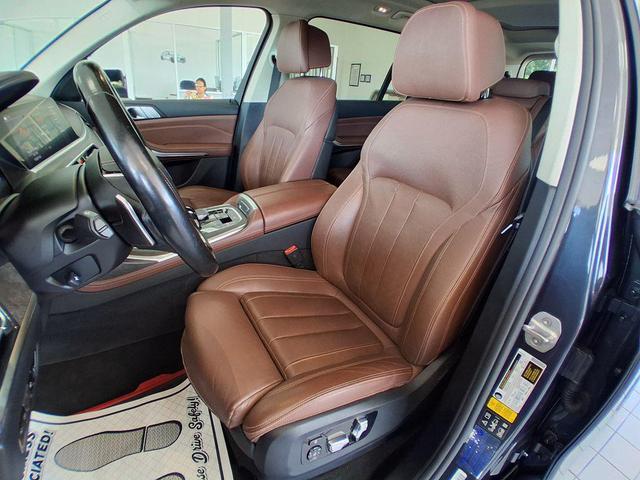 Photo of 2019 Arctic Gray Metallic BMW X7