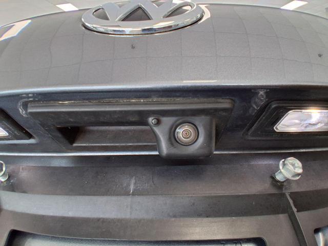 Photo of 2021 Platinum Gray Metallic Volkswagen Tiguan