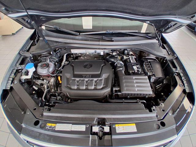 Photo of 2021 Platinum Gray Metallic Volkswagen Tiguan