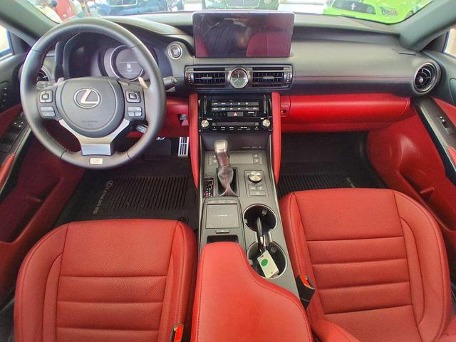 Photo of 2023 Ultra White Lexus IS 350