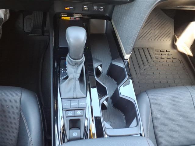 Photo of 2025 Wind Chill Pearl Toyota Camry
