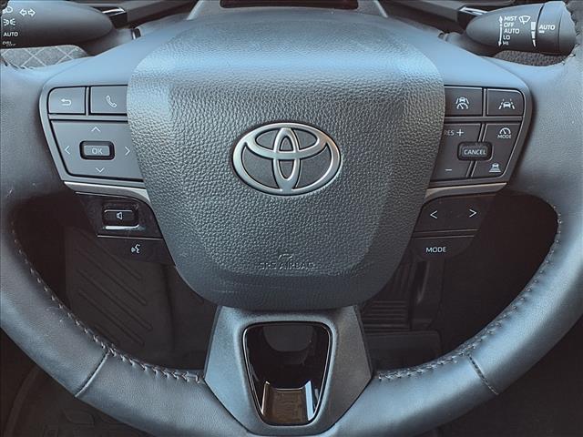 Photo of 2025 Wind Chill Pearl Toyota Camry