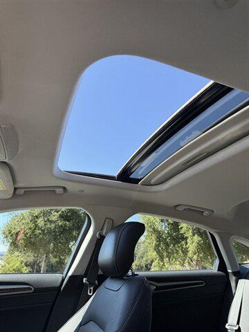 Photo of 2014 Sterling Gray Metallic Ford Fusion Hybrid