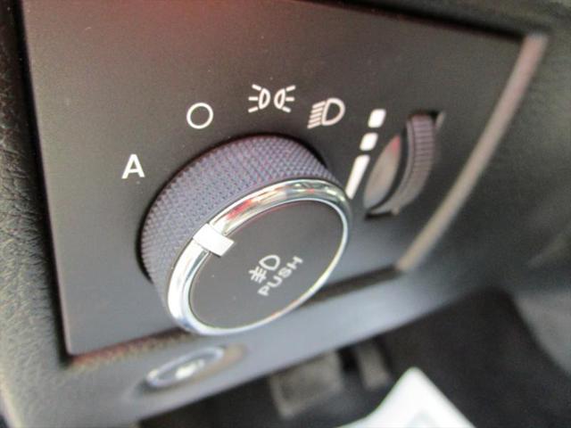 Photo of 2022 BRIGHT White Jeep Grand Cherokee