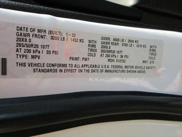 Photo of 2022 BRIGHT White Jeep Grand Cherokee