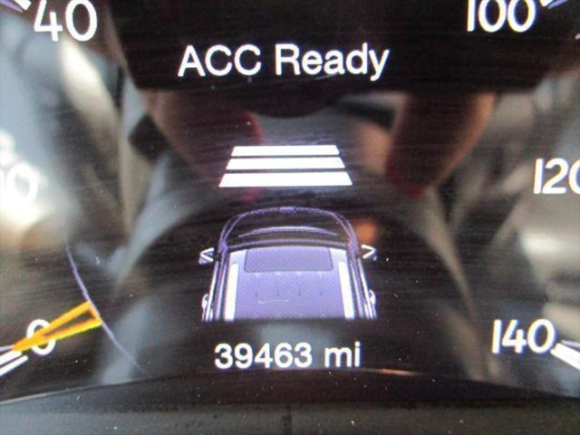 Photo of 2022 BRIGHT White Jeep Grand Cherokee