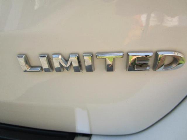 Photo of 2022 BRIGHT White Jeep Grand Cherokee