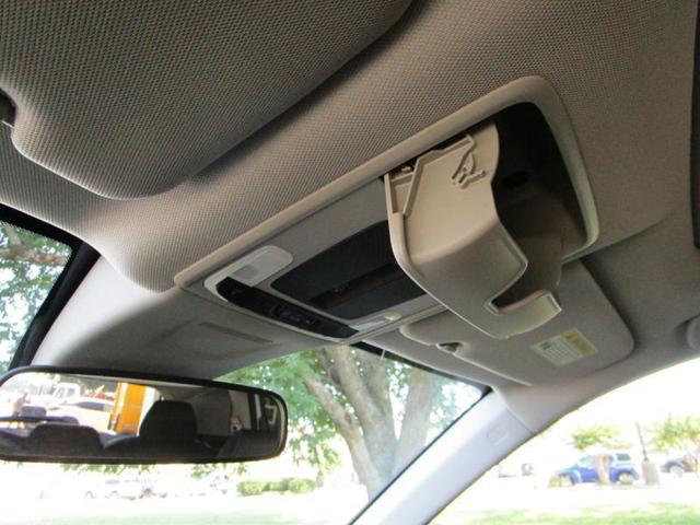 Photo of 2024 Platinum White Pearl Honda CR-V