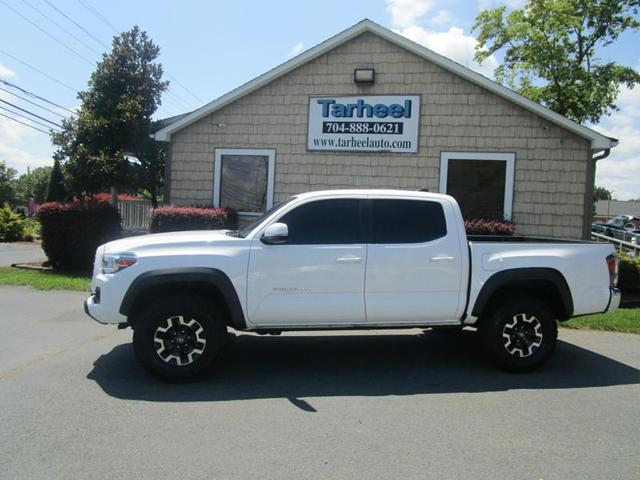 Photo of 2022 White Toyota Tacoma