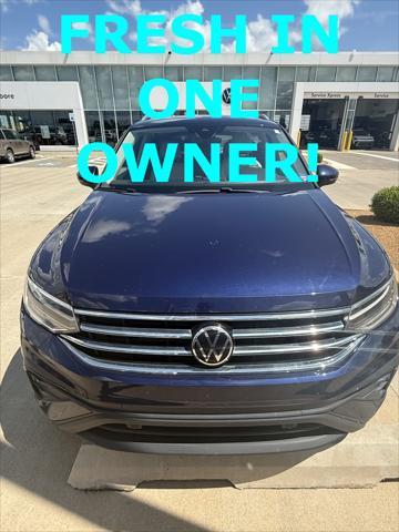 Photo of 2022 Dark Blue Volkswagen Tiguan