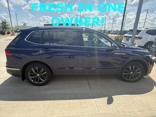 Photo of 2022 Dark Blue Volkswagen Tiguan