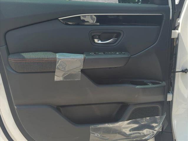Photo of 2025 Platinum White Pearl Honda Pilot