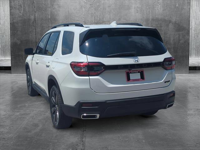 Photo of 2025 Platinum White Pearl Honda Pilot