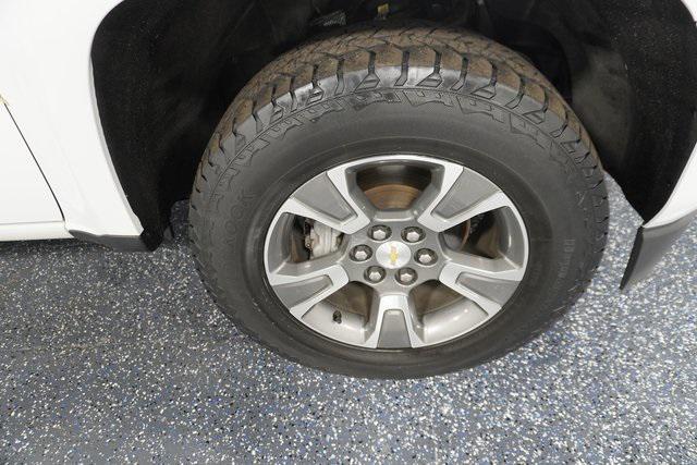 Photo of 2020 Summit White Chevrolet Colorado
