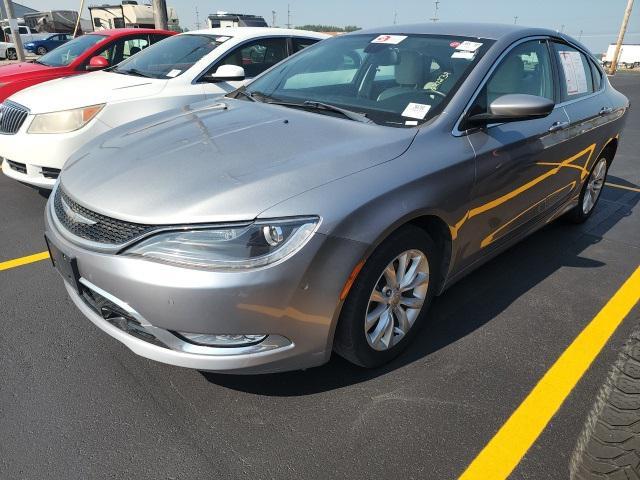 2015 Chrysler 200