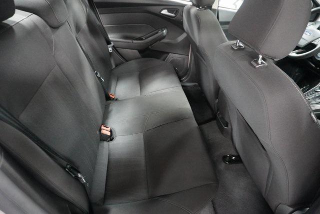 Photo of 2017 White Gold Metallic Ford Focus
