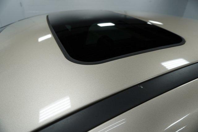 Photo of 2017 White Gold Metallic Ford Focus