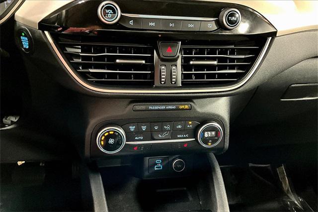 Photo of 2020 Dark Persian Green Metallic Ford Escape