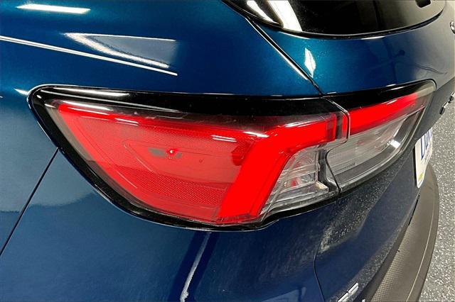 Photo of 2020 Dark Persian Green Metallic Ford Escape