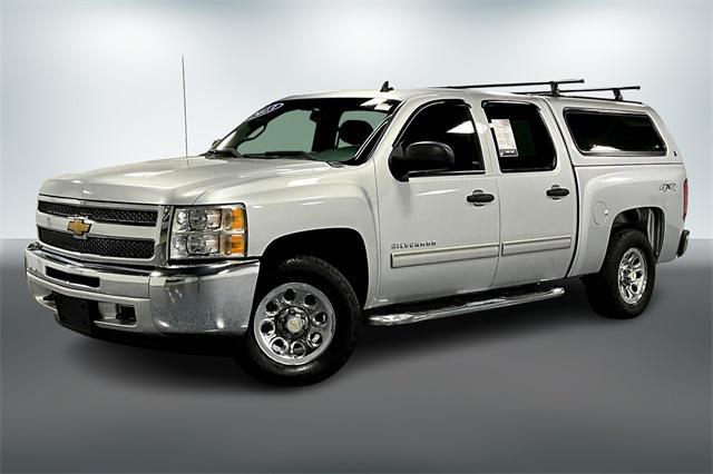 Photo of 2013 Silver Ice Metallic Chevrolet Silverado 1500
