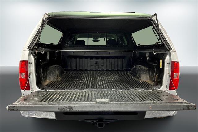 Photo of 2013 Silver Ice Metallic Chevrolet Silverado 1500