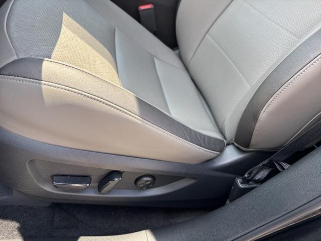 Photo of 2024 Black Obsidian INFINITI QX50