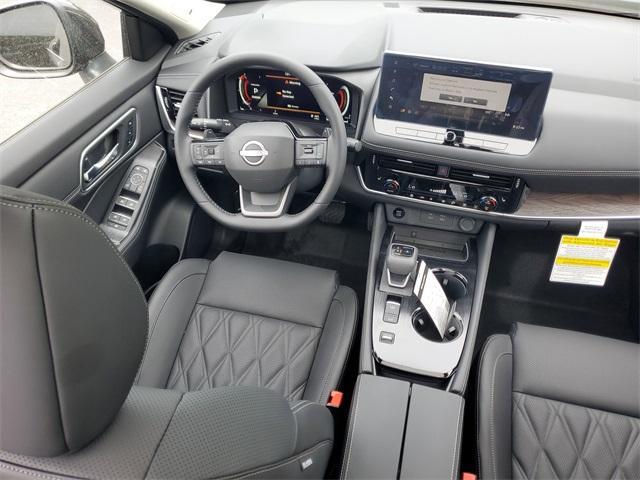 Photo of 2025 Black Nissan Rogue