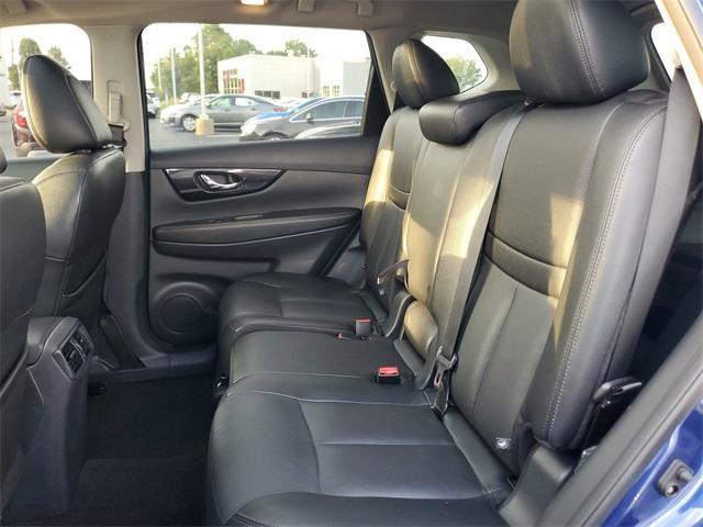 Photo of 2019 Caspian Blue Nissan Rogue