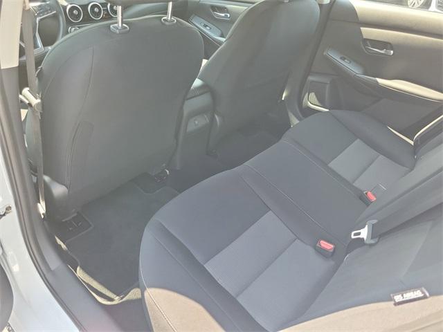 Photo of 2025 Cloud White Nissan Sentra