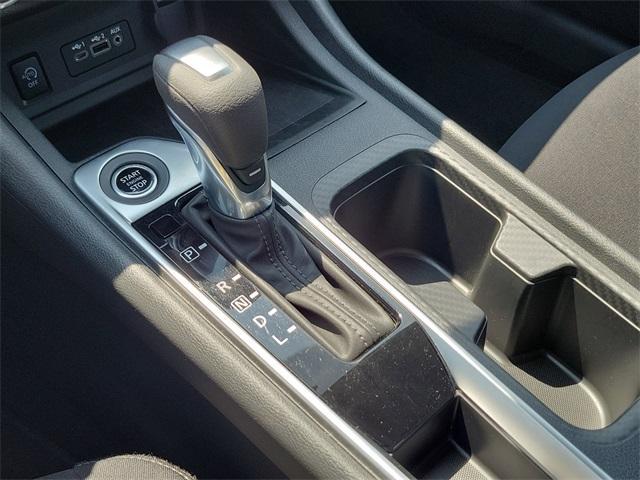 Photo of 2025 Cloud White Nissan Sentra