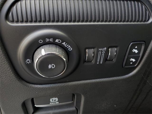 Photo of 2024 Bright White Clearcoat Jeep Wagoneer L