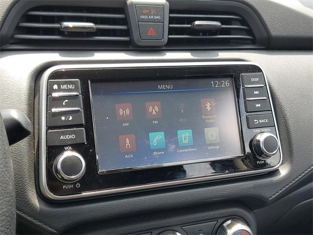 Photo of 2024 Gun Metallic Nissan Versa
