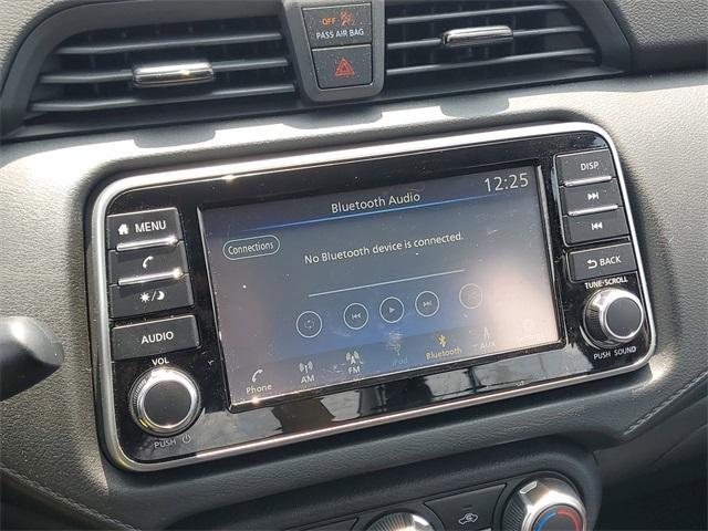 Photo of 2024 Gun Metallic Nissan Versa