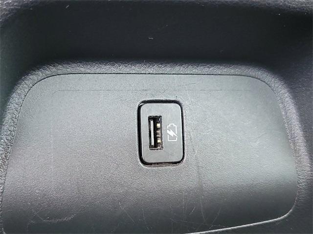 Photo of 2023 Gun Metallic Nissan Sentra