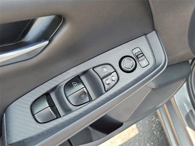 Photo of 2023 Gun Metallic Nissan Sentra
