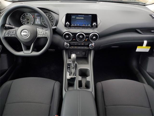 Photo of 2025 Black Nissan Sentra