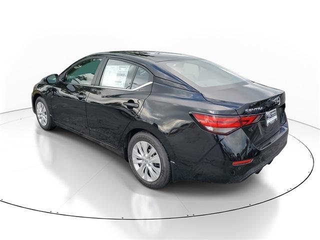 Photo of 2025 Black Nissan Sentra