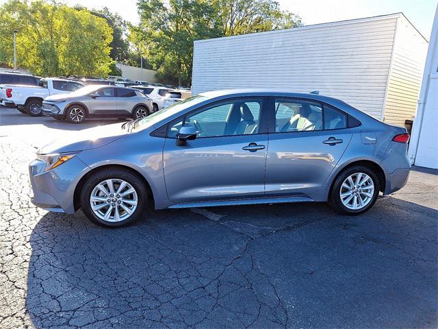 Photo of 2024 Classic Silver Metallic Toyota Corolla