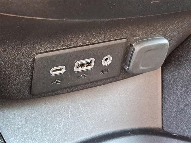 Photo of 2019 Shadow Gray Metallic Chevrolet Malibu