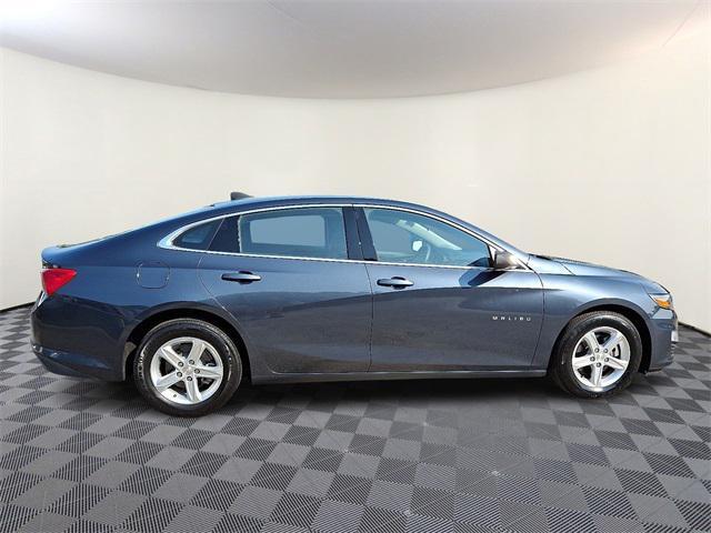 Photo of 2019 Shadow Gray Metallic Chevrolet Malibu