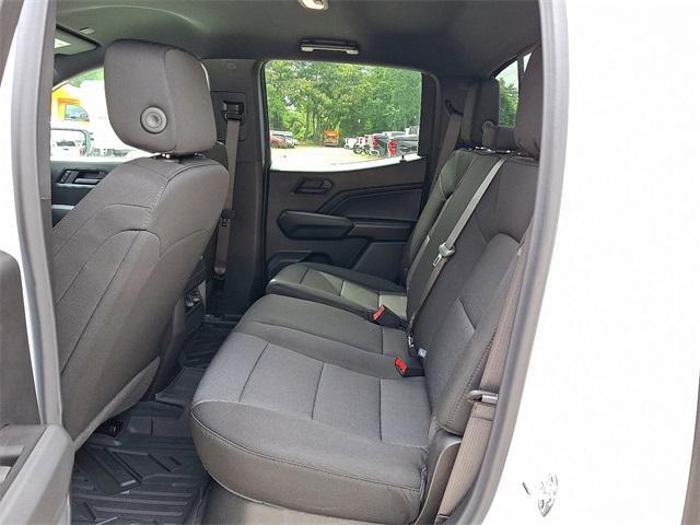 Photo of 2026 Summit White Chevrolet Colorado
