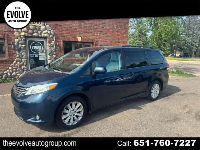2012 Toyota Sienna