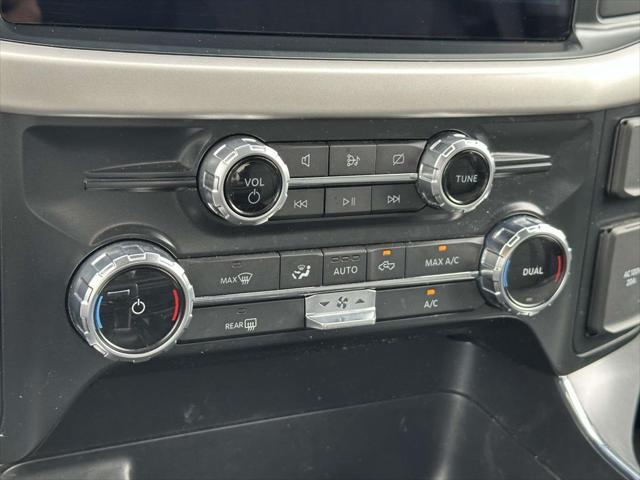 Photo of 2022 Agate Black Metallic Ford F-150 Lightning