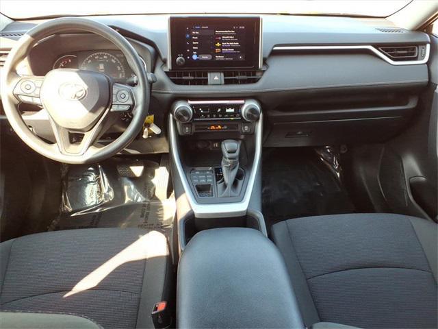 Photo of 2024 Midnight Black Metallic Toyota RAV4