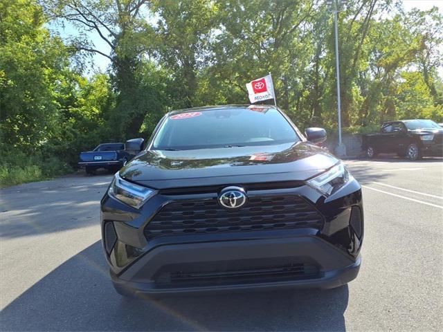 Photo of 2024 Midnight Black Metallic Toyota RAV4