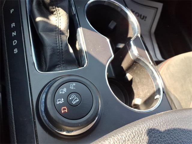 Photo of 2018 Magnetic Metallic Ford Explorer