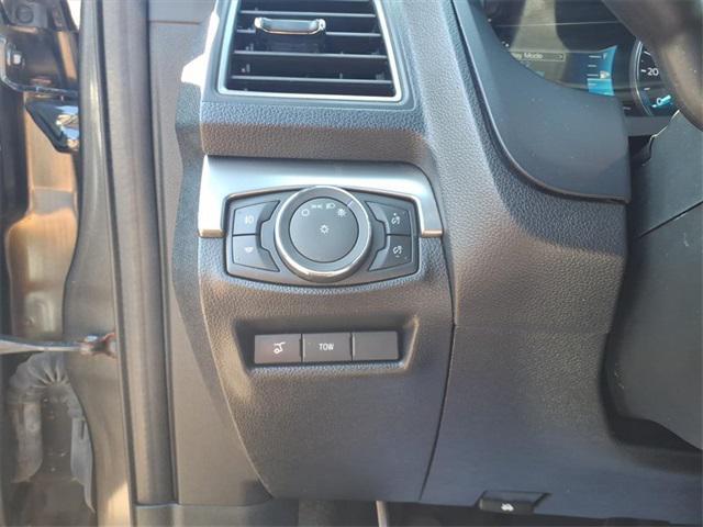 Photo of 2018 Magnetic Metallic Ford Explorer
