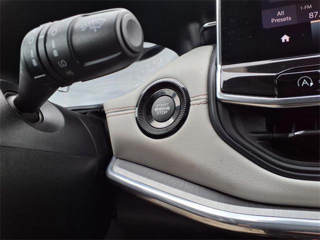 Photo of 2022 Sting-Gray Clearcoat Jeep Compass