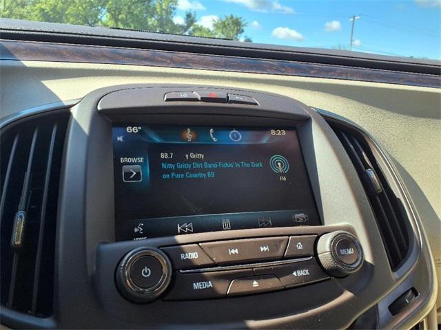 Photo of 2014 Atlantis Blue Metallic Buick LaCrosse