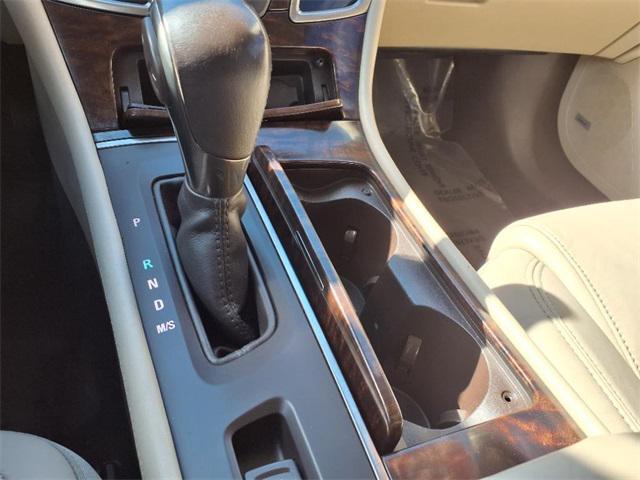 Photo of 2014 Atlantis Blue Metallic Buick LaCrosse